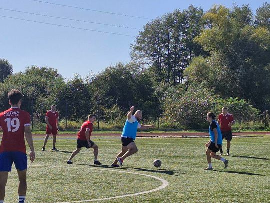 Powiatowy Turniej w Piłce Nożnej Samorządowców i Służb Mundurowych o Puchar Starosty Bialskiego w Piszczacu [GALERIA ZDJĘĆ]