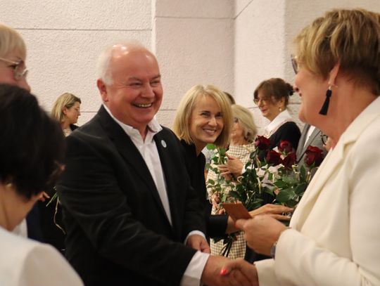 Inauguracja roku akademickiego 2025/2026 Uniwersytetu Trzeciego Wieku Akademii Bialskiej im. Jana Pawła II [GALERIA ZDJĘĆ]