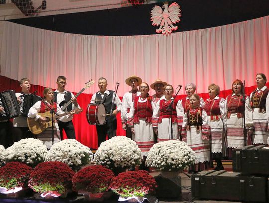 XXII Powiatowy Festiwal Pieśni Patriotycznych w Tucznej cz. II [GALERIA ZDJĘĆ]