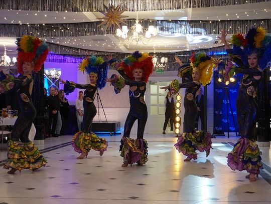 Studniówka Szkół Zakładu Doskonalenia Zawodowego im. K. K. Baczyńskiego [GALERIA ZDJĘĆ]